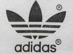 805888-4